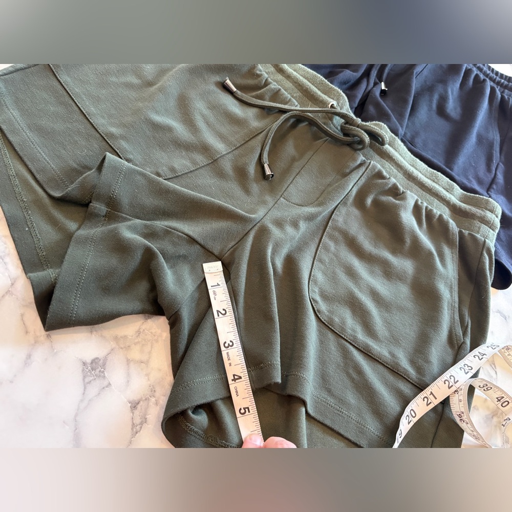 BUNDLE OF 2 - Torrid Drawstring Stretchy Shorts, Size 00X M/L 10 Black and Olive - Picture 7 of 10
